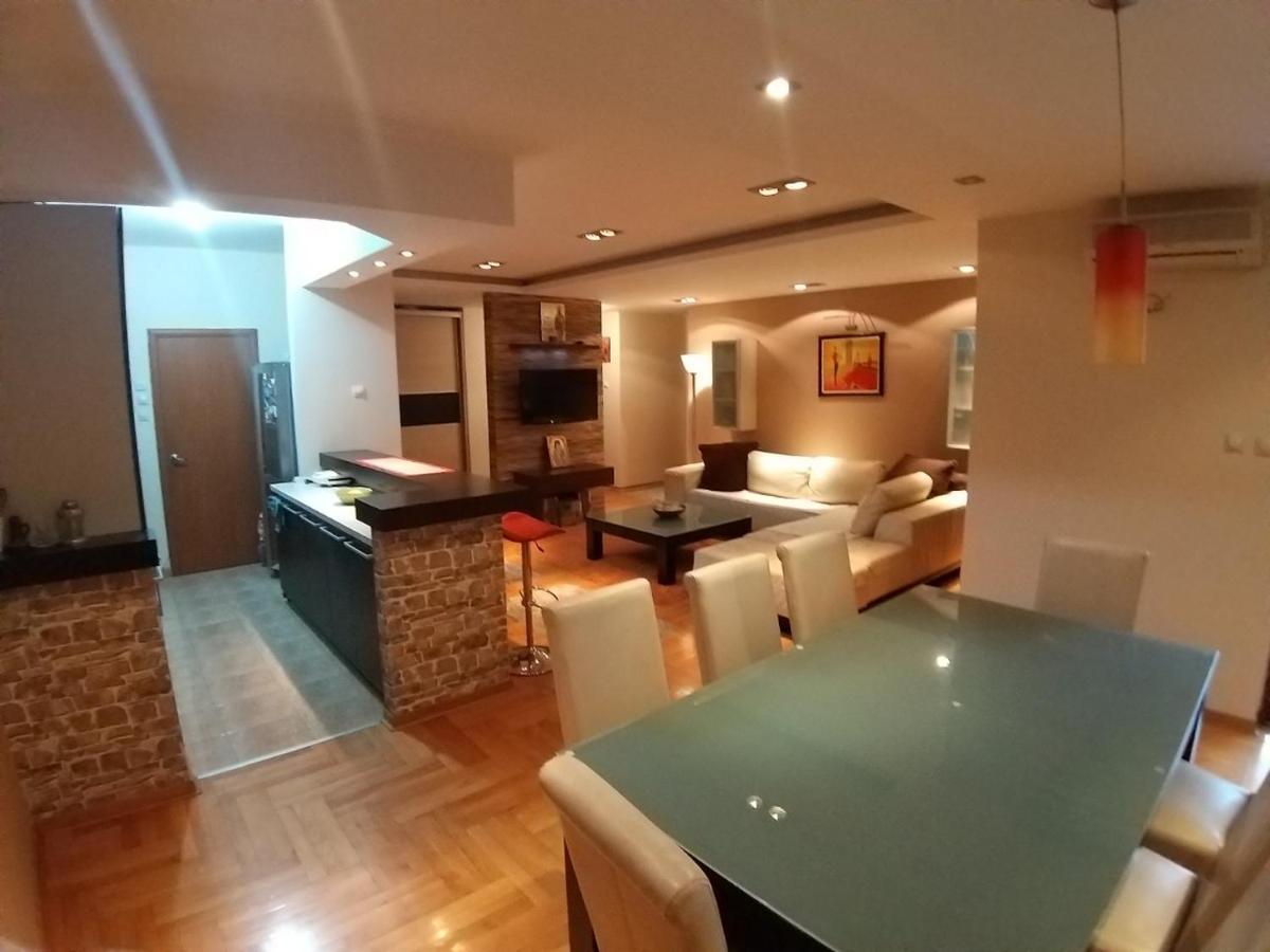 Brown Apartment - Nis Center Bagian luar foto
